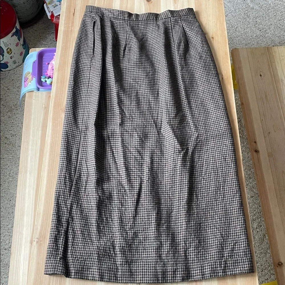 Vintage Country Shop Classic Brown Houndstooth Wool Lambswool Maxi Skirt